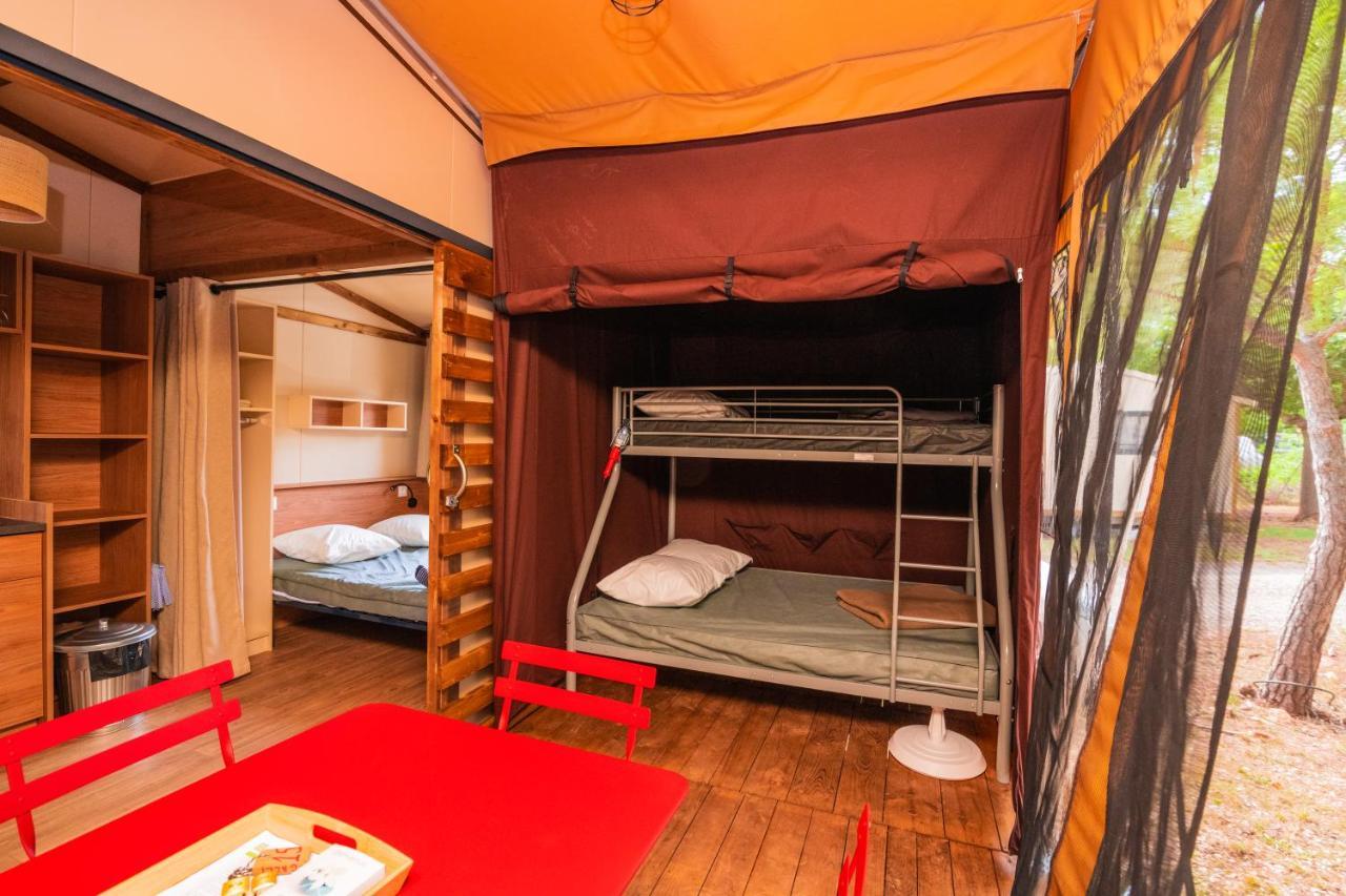 Camping Onlycamp Les Tuilleres Vercheny Extérieur photo